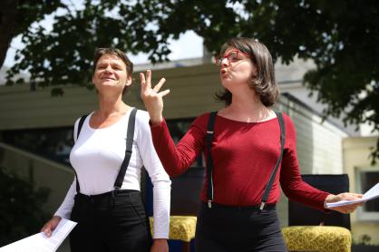 Lecture - Compagnie Théâtre Incognita Lecture - Compagnie Théâtre Incognita